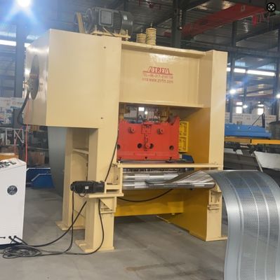 음향 장벽 패널 프로필 롤링 형성 기계